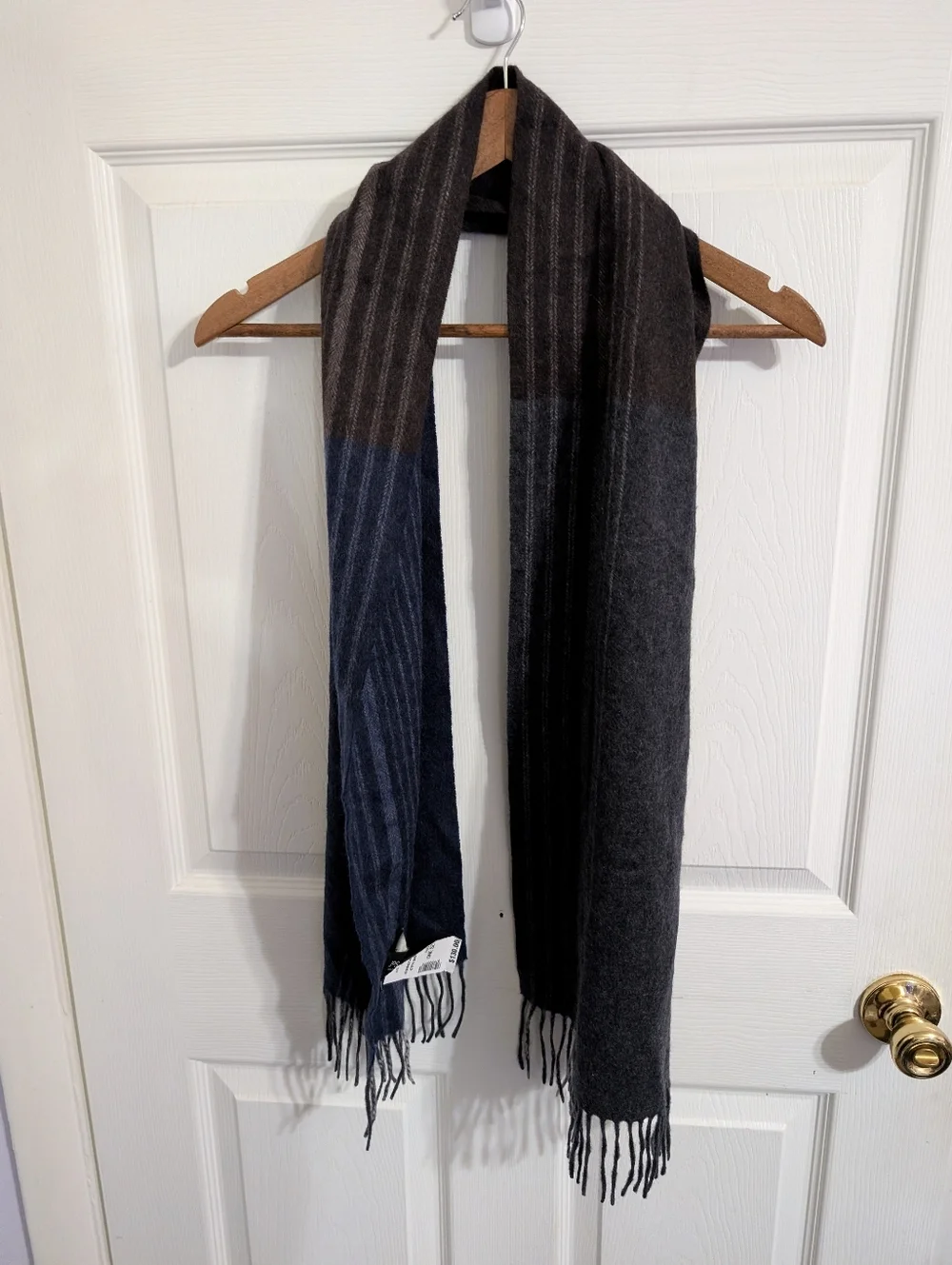 New Jos A Bank Mens Scarf 100% Cashmere One Size Striped NWT